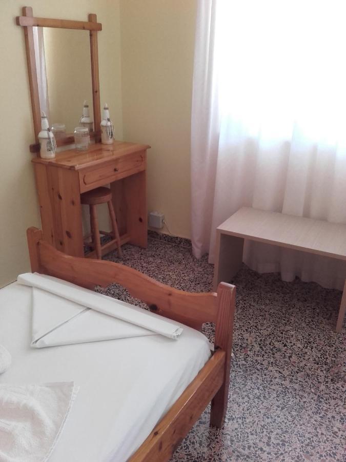 Rooms Apostolis Patitiri Eksteriør bilde
